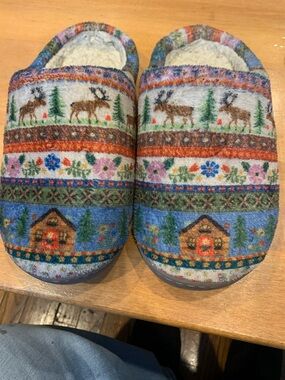 Cozy Cabin Patterned Holiday Slippers - Multicolor by Natural Life L